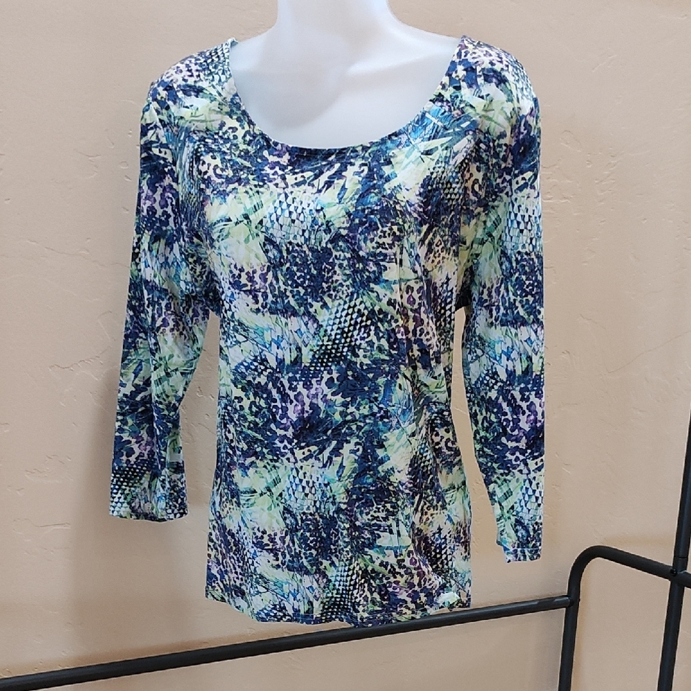 Blue and Green Fitted 3/4 Sleeve Blouse